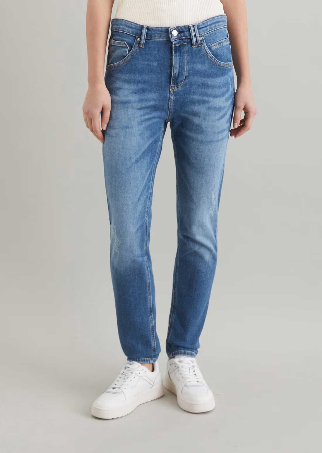 Women's slim stretch jeans in royal blue, front view